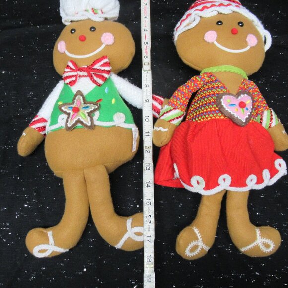 Christmas Plush Gingerbread Couple - Picture 3 of 10